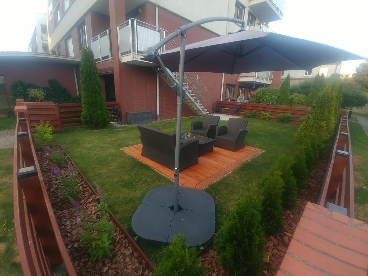 Apartament Jantar Z Ogrodem Колобжег Екстер'єр фото